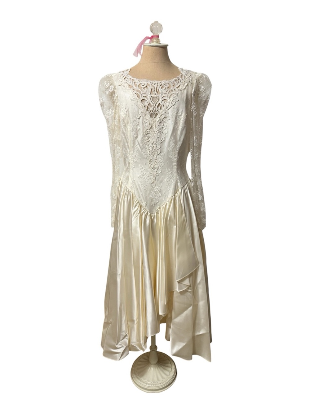 Claudine Bueche’ Vintage Ivory Lace Mix-Media Long Sleeve Dress